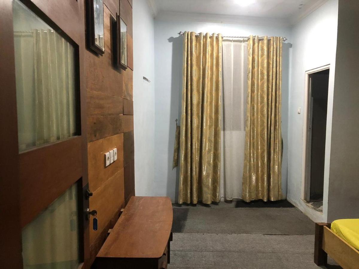 Friendjoss Homestay Laugumba Redpartner Berastagi Kültér fotó